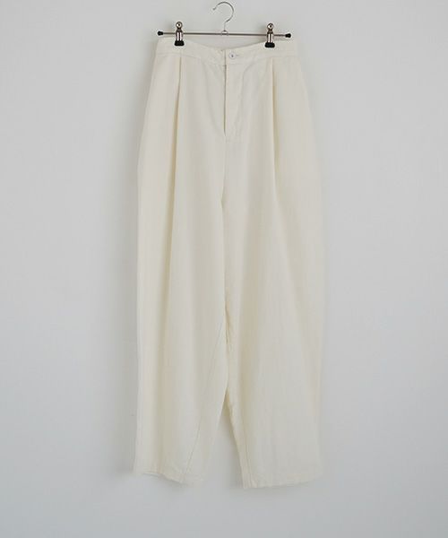 Mochi / home&miles.モチ / ホーム＆マイルズ.volume tuck pants [off white]