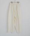 Mochi / home&miles.モチ / ホーム＆マイルズ.volume tuck pants [off white]