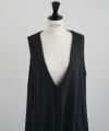 Mochi / home&miles.モチ / ホーム＆マイルズ.v-neck button one piece [sumi/・2]