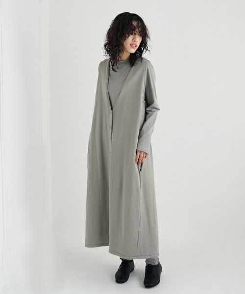 Mochi / home&miles.モチ / ホーム＆マイルズ.v-neck button one piece [mud grey/・2]