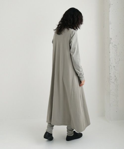 Mochi / home&miles.モチ / ホーム＆マイルズ.v-neck button one piece [mud grey/・2]