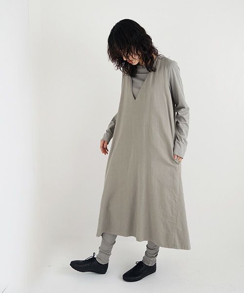 Mochi / home&miles.モチ / ホーム＆マイルズ.v-neck one piece [mud grey]