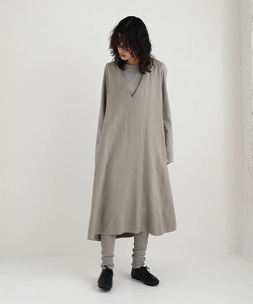 Mochi / home&miles.モチ / ホーム＆マイルズ.v-neck one piece [mud grey]