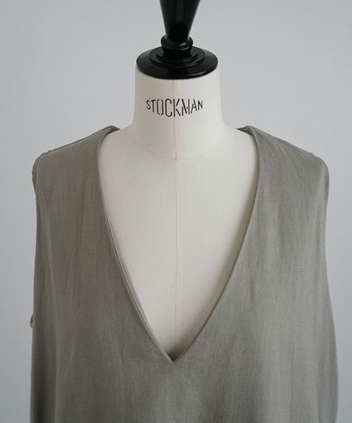 Mochi / home&miles.モチ / ホーム＆マイルズ.v-neck one piece [mud grey]