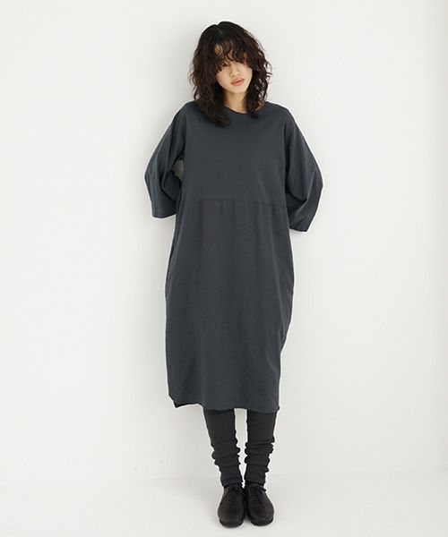 Mochi / home&miles.モチ / ホーム＆マイルズ.organic cotton ＆ linen layered one piece [sumi]