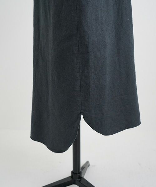 Mochi / home&miles.モチ / ホーム＆マイルズ.organic cotton ＆ linen layered one piece [sumi]