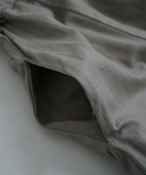 Mochi / home&miles.モチ / ホーム＆マイルズ.panel wide pants [mud grey/・1]