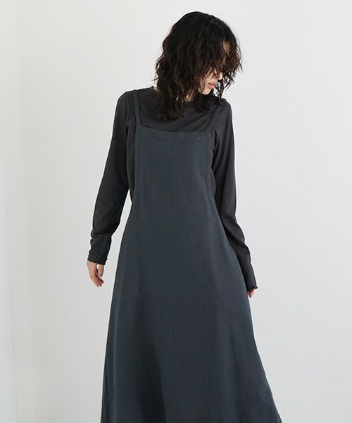 Mochi / home&miles.モチ / ホーム＆マイルズ.jumper skirt [sumi]