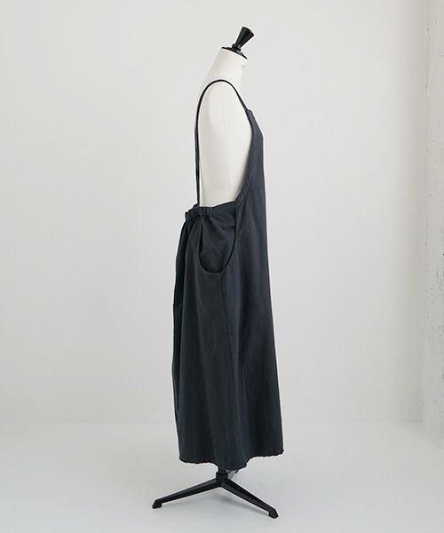 Mochi / home&miles.モチ / ホーム＆マイルズ.jumper skirt [sumi]