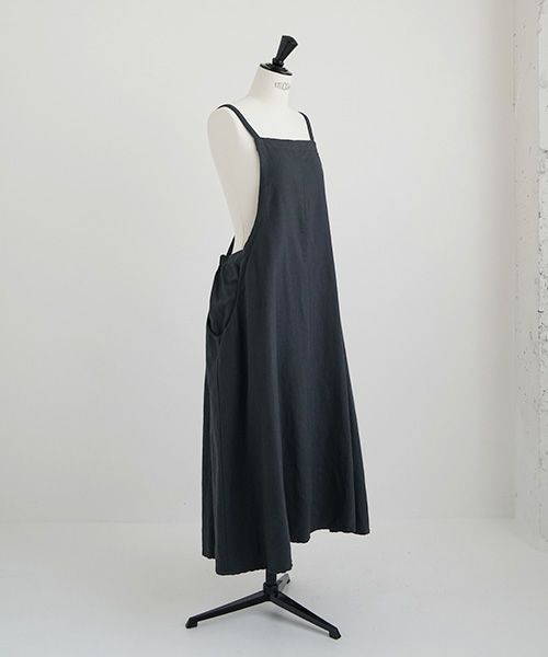 Mochi / home&miles.モチ / ホーム＆マイルズ.jumper skirt [sumi]