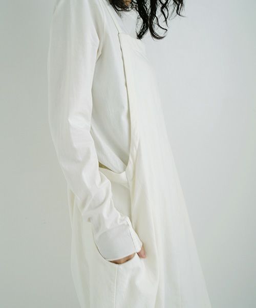 Mochi / home&miles.モチ / ホーム＆マイルズ.jumper skirt [off white]