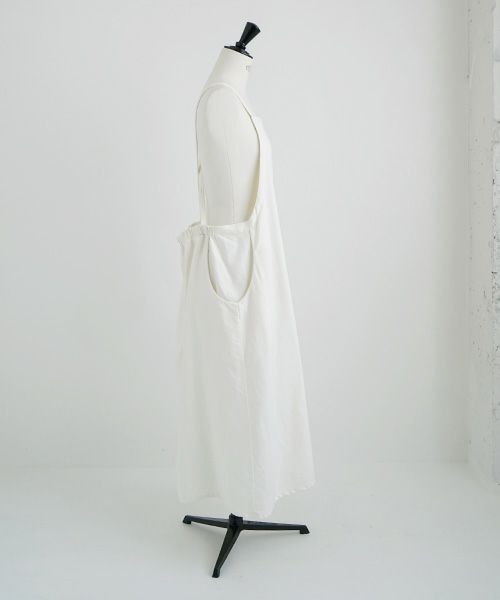 Mochi / home&miles.モチ / ホーム＆マイルズ.jumper skirt [off white]