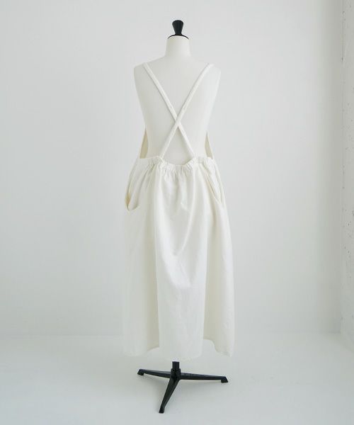 Mochi / home&miles.モチ / ホーム＆マイルズ.jumper skirt [off white]