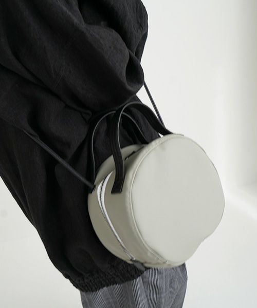 macromauro マクロマウロ.DRAM BAG S DYU-RON[GREY]_