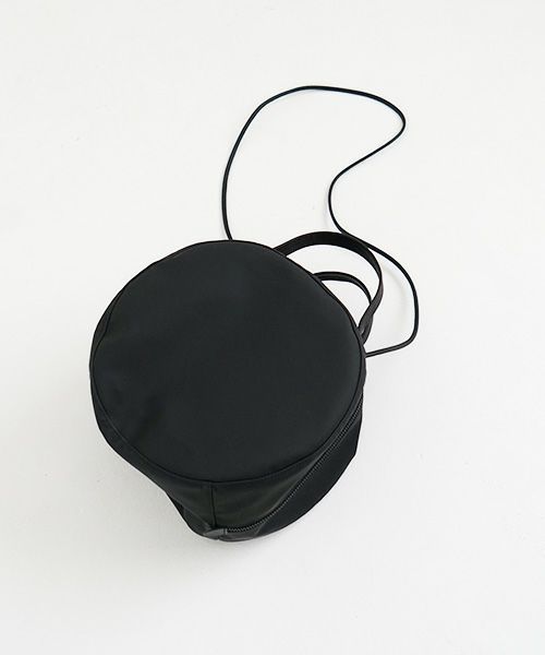 macromauro マクロマウロ.DRAM BAG M DYU-RON[BLACK]_