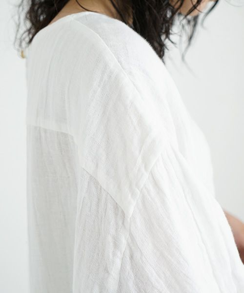 suzuki takayuki.スズキタカユキ.pullover blouse [S221-11/nude]