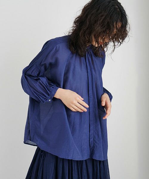 suzuki takayuki.スズキタカユキ.puff-sleeve blouse [S221-13/navy]
