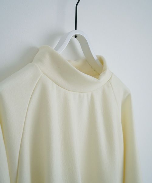VUy.ヴウワイ.highneck knit vuy-a22-k01[WHITE]
