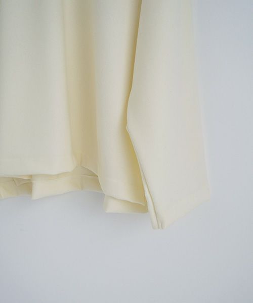 VUy.ヴウワイ.highneck knit vuy-a22-k01[WHITE]