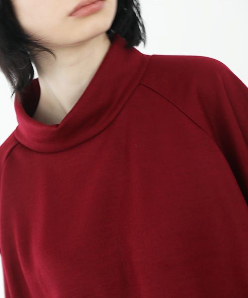 VUy.ヴウワイ.highneck knit vuy-a22-k01[RED]:s