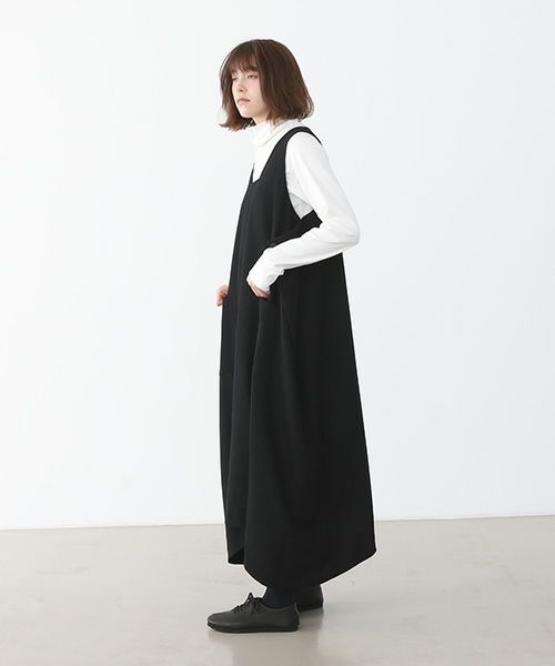 Mochi.モチ.square neck dress [ma22-op-02/black/・1]
