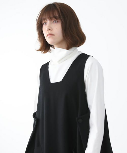 Mochi.モチ.square neck dress [ma22-op-02/black/・1]