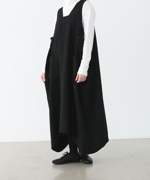 Mochi.モチ.square neck dress [ma22-op-02/black/・1]