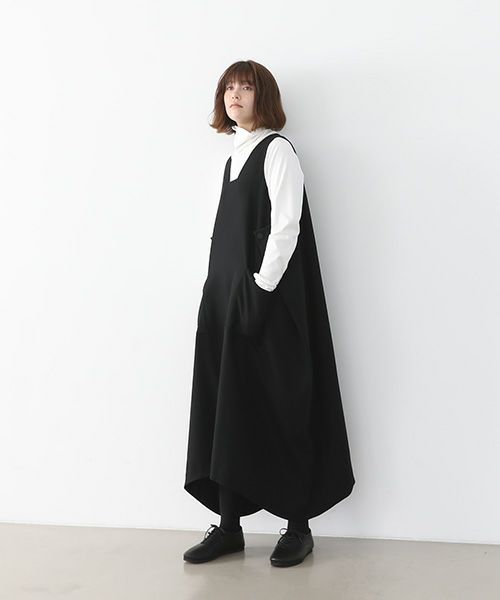 Mochi.モチ.square neck dress [ma22-op-02/black/・1]