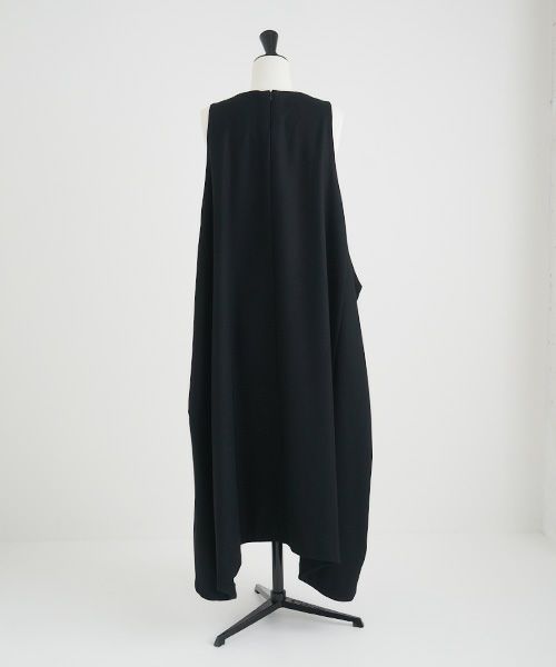 Mochi.モチ.square neck dress [ma22-op-02/black/・1]