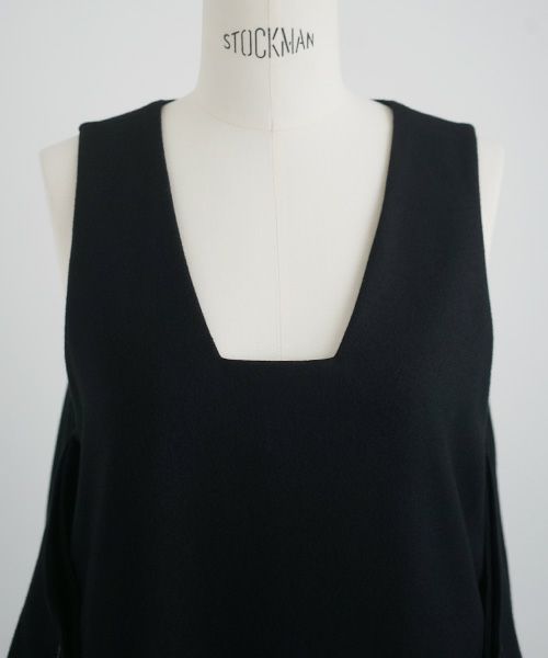 Mochi.モチ.square neck dress [ma22-op-02/black/・1]