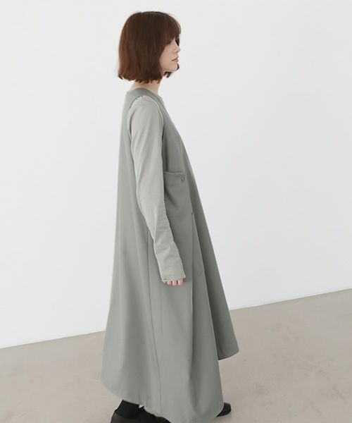 Mochi.モチ.square neck dress [ma22-op-02/green gray]