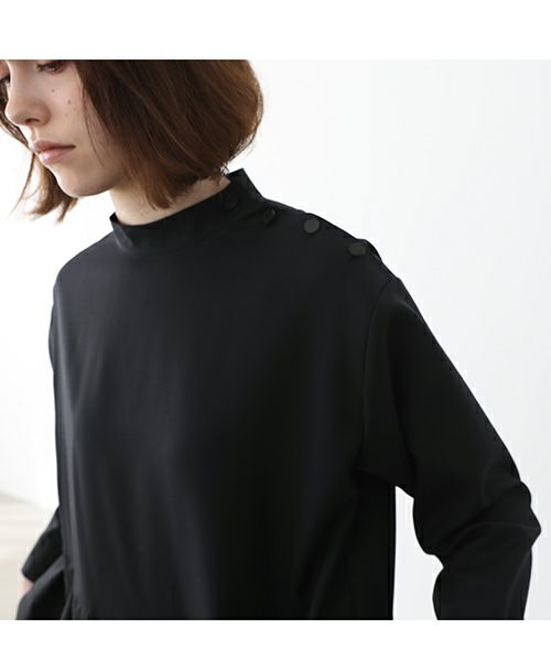 Mochi.モチ.hight neck tuck dress [ma22-op-04/black]