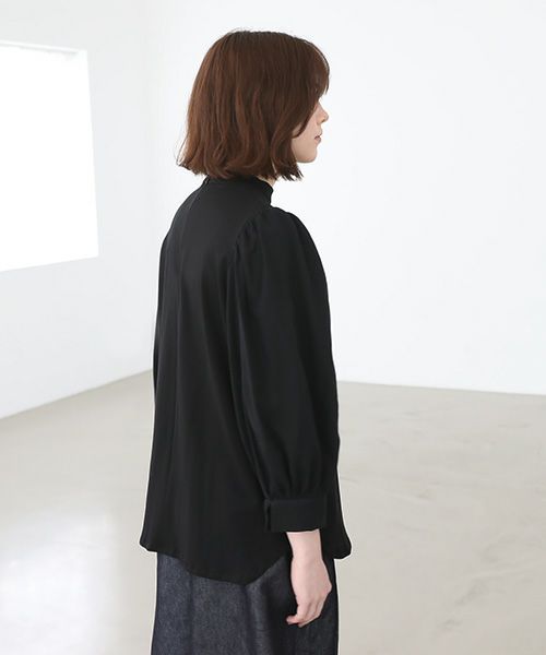 Mochi.モチ.volume sleeve tops [ma22-to-01/black]