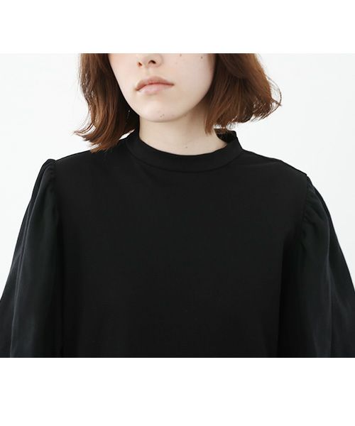 Mochi.モチ.volume sleeve tops [ma22-to-01/black]