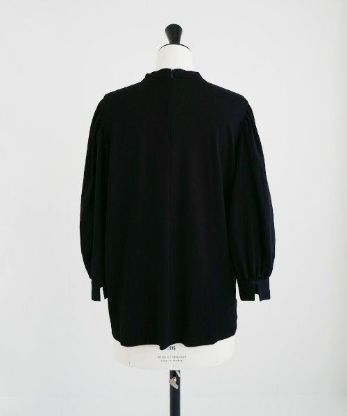 Mochi.モチ.volume sleeve tops [ma22-to-01/black]