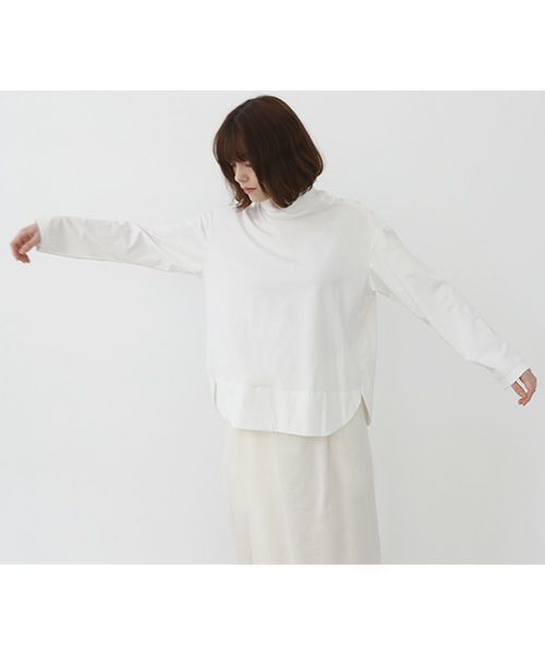Mochi.モチ.side button top [ma22-b-02/white]