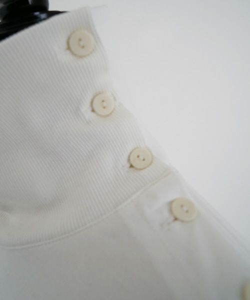 Mochi.モチ.side button top [ma22-b-02/white]