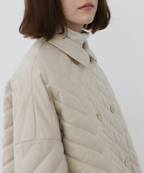 Mochi.モチ.quilted jacket [ma22-jk-02/off beige]