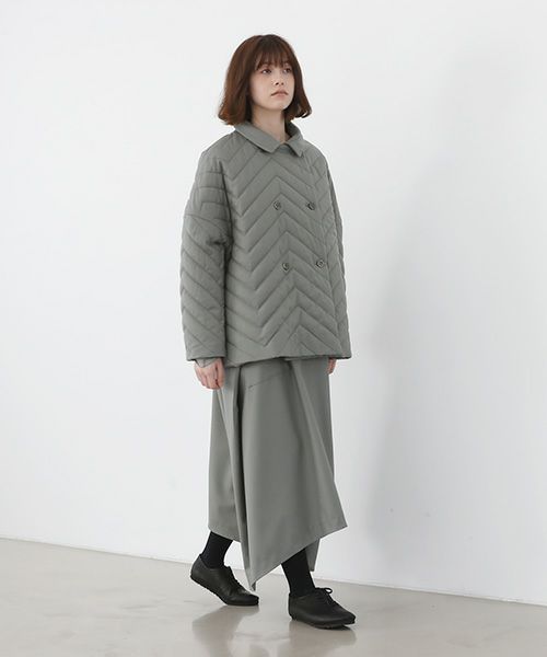 Mochi.モチ.quilted jacket [ma22-jk-02/green grey]
