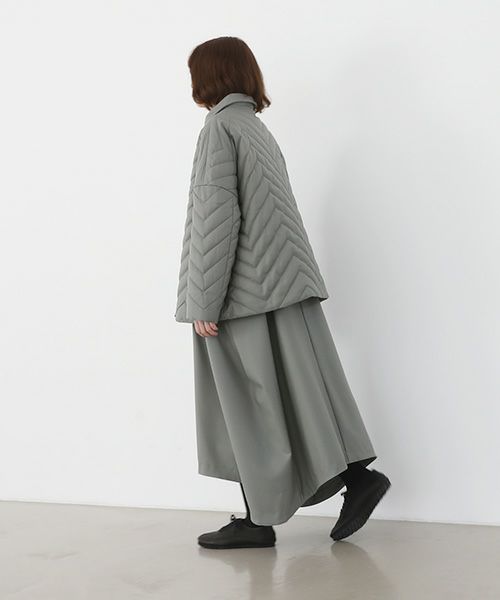 Mochi.モチ.quilted jacket [ma22-jk-02/green grey]