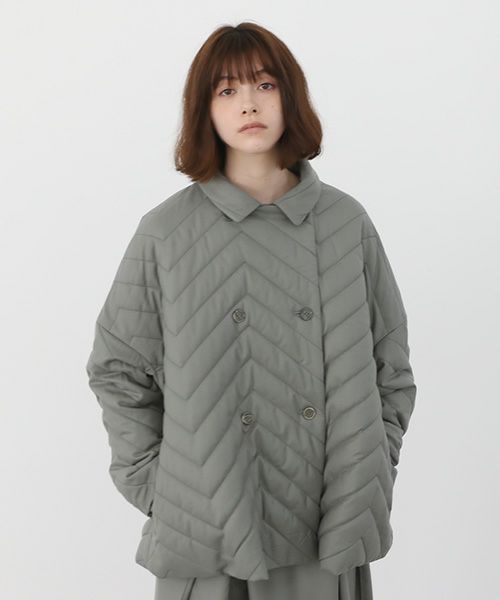 Mochi.モチ.quilted jacket [ma22-jk-02/green grey]