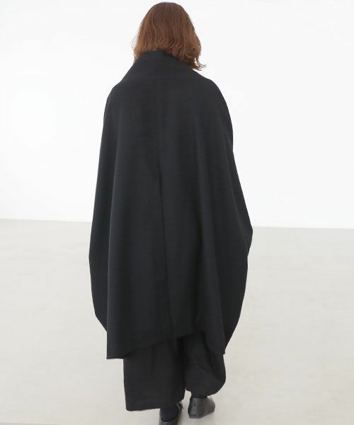 Mochi.モチ.cape coat [ma22-co-02/black・]