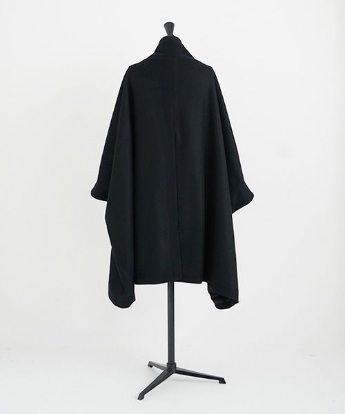 Mochi.モチ.cape coat [ma22-co-02/black・]