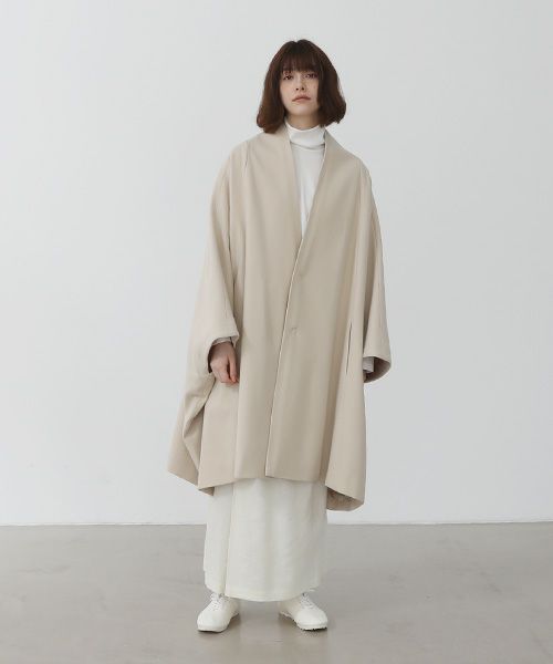 Mochi.モチ.cape coat [ma22-co-02/off beige]