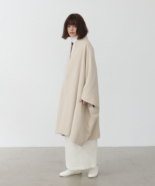 Mochi.モチ.cape coat [ma22-co-02/off beige]