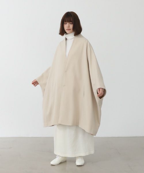 Mochi.モチ.cape coat [ma22-co-02/off beige]