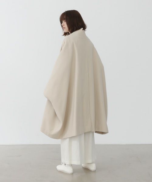 Mochi.モチ.cape coat [ma22-co-02/off beige]