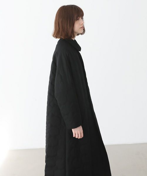 Mochi.モチ.stand fall collar coat (quilted). [ma22-co-03/quilted]