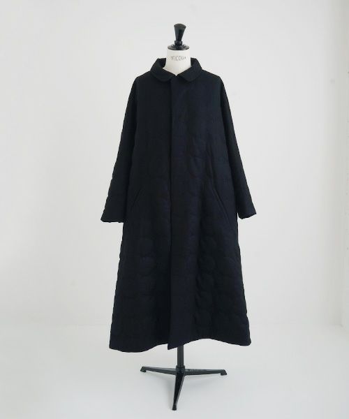 Mochi.モチ.stand fall collar coat (quilted). [ma22-co-03/quilted]