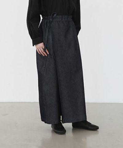 Mochi.モチ.wrap denim pants [ma22-pt-01/dark indigo]